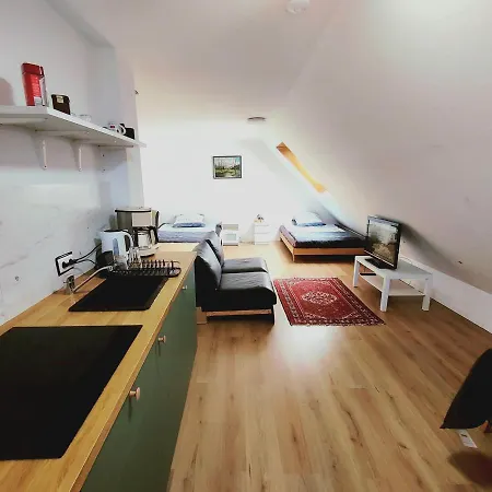 Moderne In Ruhiger Lage Apartment Krefeld