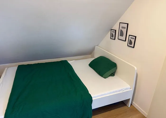 Moderne In Ruhiger Lage شقة